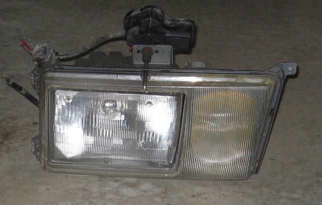 Mercedes 124 driver headlight assembly with wipe motor 87-93 listed free ship