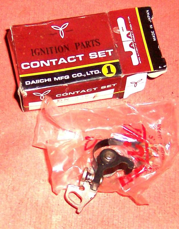 Nos ignition parts contact set daiichi part number dn-33r opened but not used*
