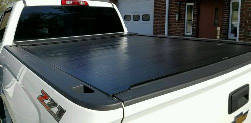 Bak rollbak g2 retractable bed tonneau cover silverado 2500 3500 bak-r15121