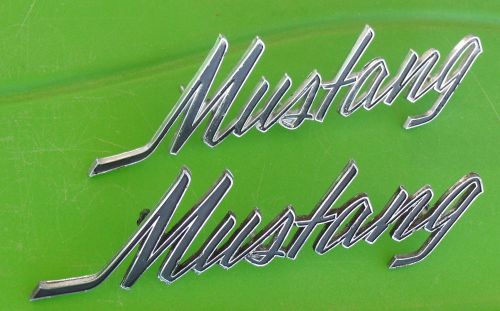 Ford mustang script emblems 2 fomoco oem fender badge 69-73? 70 71 72 pair lot