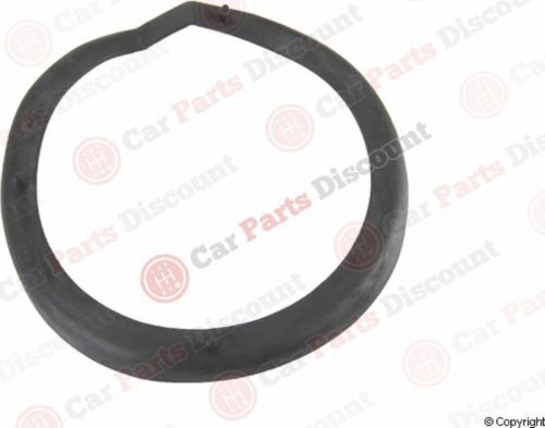 New kyb coil spring insulator, sm5631