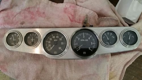 Vintage stewart warner gauge panel in excellent condition  (donzi chris craft )