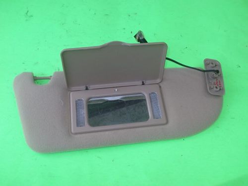 2000-2005  saturn l300  right passenger  sunvisor with mirror and light tan oem