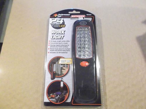 New performance tool work light with 24 led lights batterys included w2424