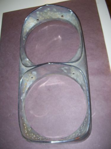 1966 pontiac full size headlight bezel - 9782758    -   p31