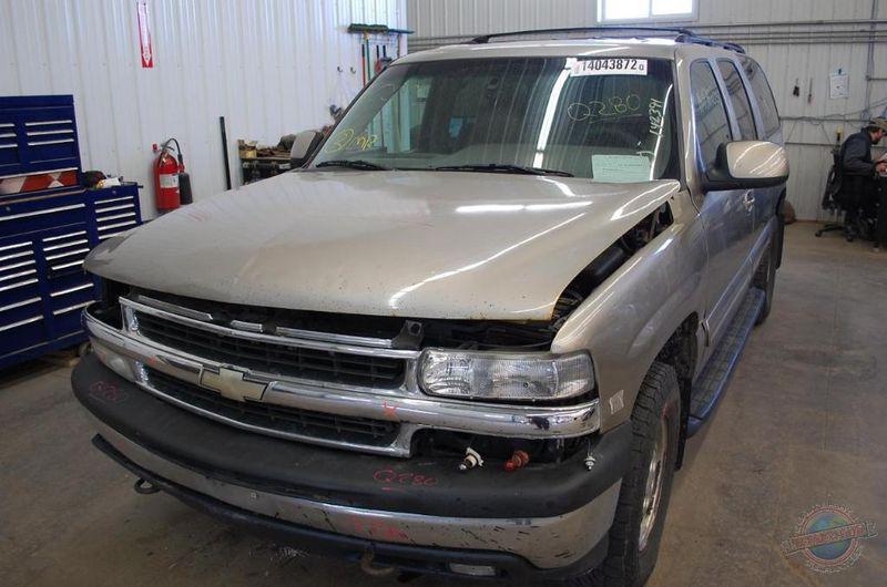 Rear gate suburban 1500 954435 00 01 02 03 04 assy gry rght back 7r2 5d1