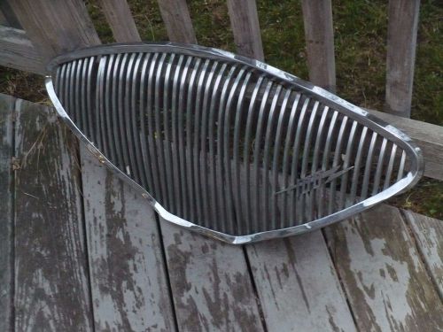 Austin healey  100/4  grill