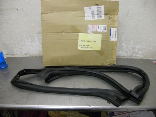 05-09 ford mustang gt base shelby rear window bow seal 06 07 08 2006 2007 2008