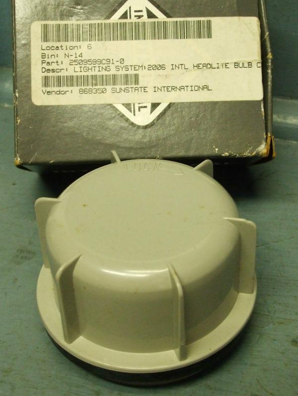 Bulb cover, headlight #2509599c91-0