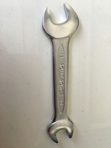 Oem rolls royce ghost wrench