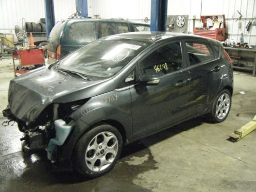 Windshield glass windshield fits 11-13 fiesta 241557