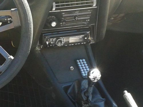 Datsun z series 240z &#034;custom panel fuse box flip cover lid - a+ mint condition