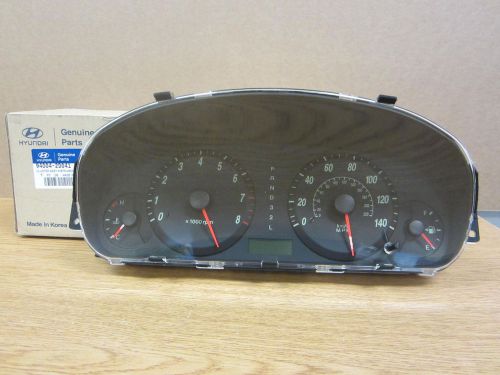 2004 - 2006 hyundai elantra new oem speedometer 94004-2d041 save huge #6313