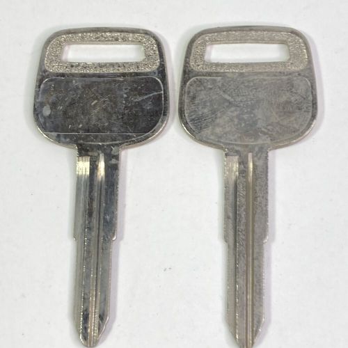 Ilco new tr44 x211 key blanks for toyota fits toyota x211 keys lot of 2