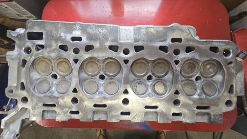 2013 f-150 coyote 5.0 gen 1 passenger side cylinder head - no cams