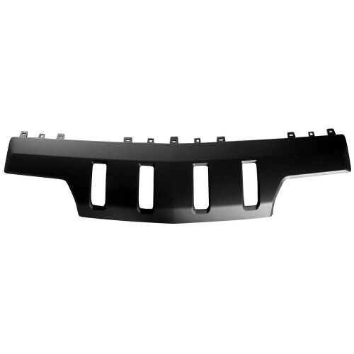 New premium fit black front skid plate 23324215