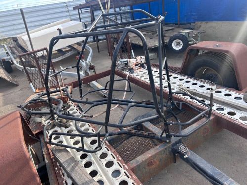 Subaru kx21 gokart engine and a sprint car chassis