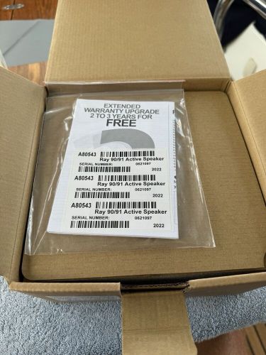 Raymarine ray90/91 active wireless speaker a80543- new open box