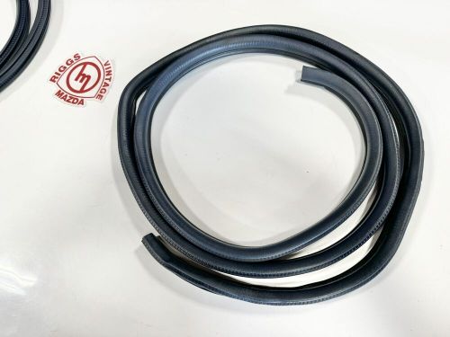 Mazda rx7 fc s4 1986 - 1988 blue pinch weld door mould seal pair