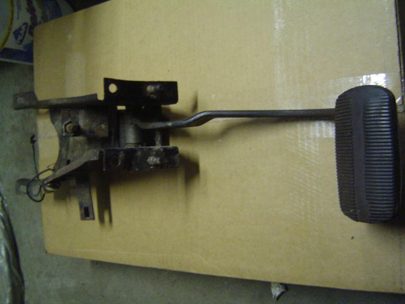 Original gm 1963 1964 1965 1966 corvette brake clutch pedal bracket 