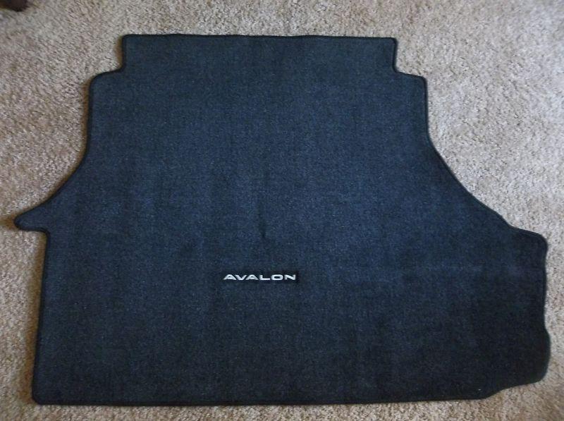 Trunk mat black- 2005 toyota avalon