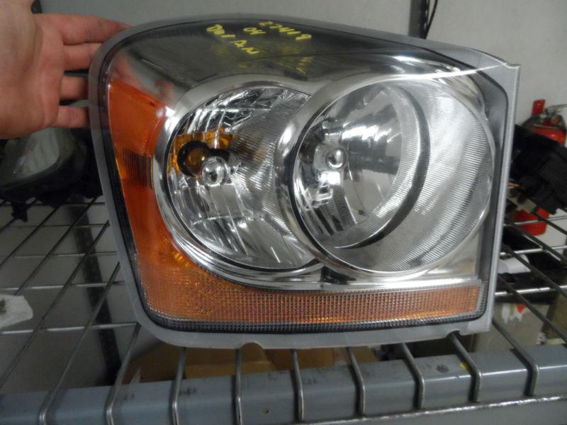 04 05 06 durango headlight nice used oem rh