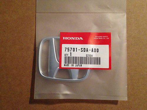 Brand new genuine oem rear "h" emblem for 2003-2007 accord sedan models