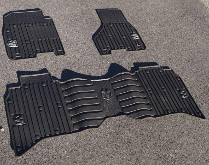 Dodge ram 1500 2500 3500 crew cab 2013 2014 front & rear rubber black slush mats