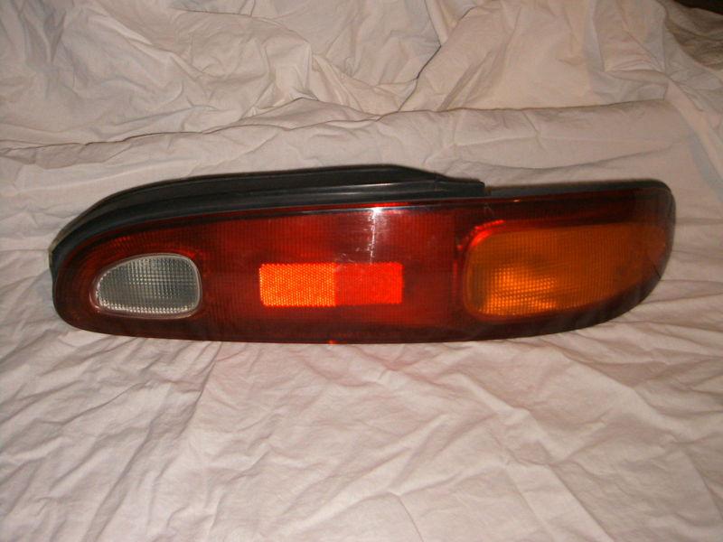 1994 mazda mx-6 right or passenger side tail light