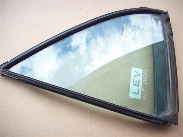 98-02 honda accord rear door quarter glass lh left (sedan only)