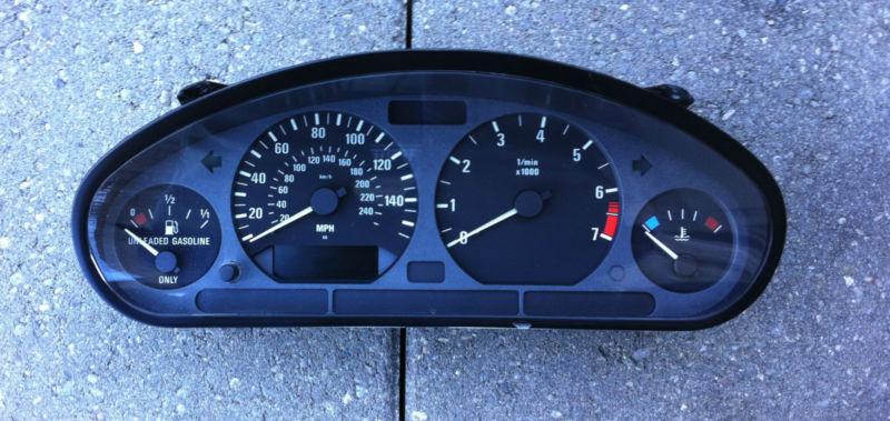 Bmw e36 oem instrument cluster speedometer (miles)