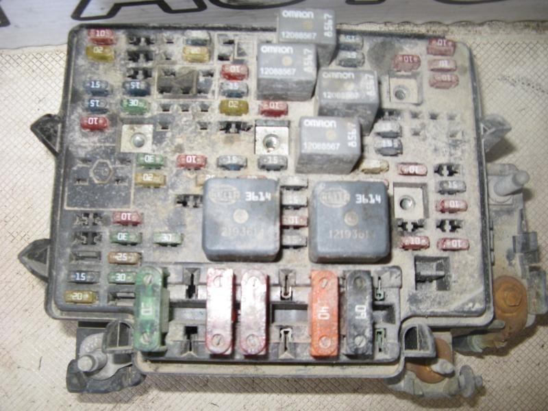 02 silverado 1500 fuse box 23874