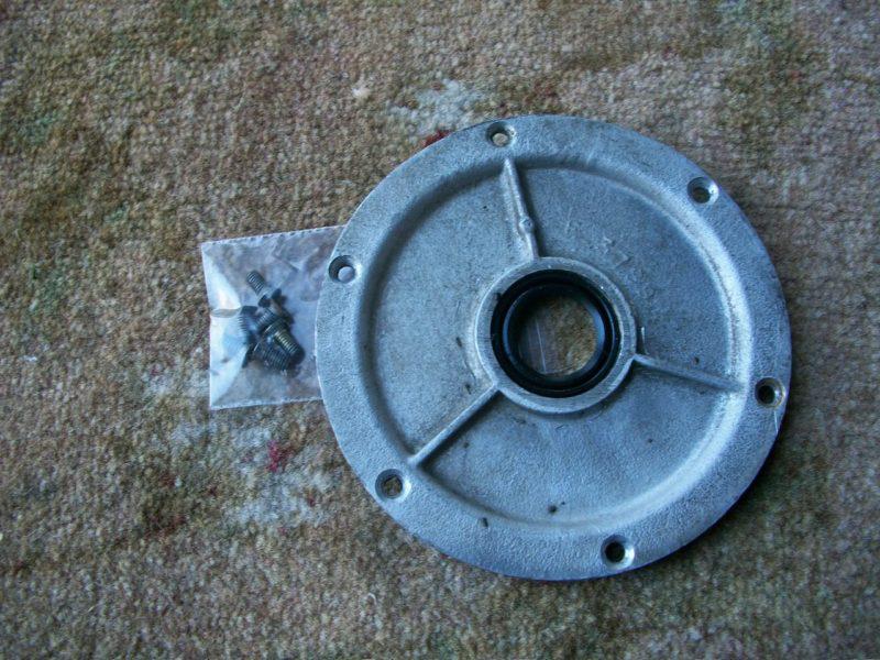 Triumph chaincase cover plate & screws 650cc t120r 1967