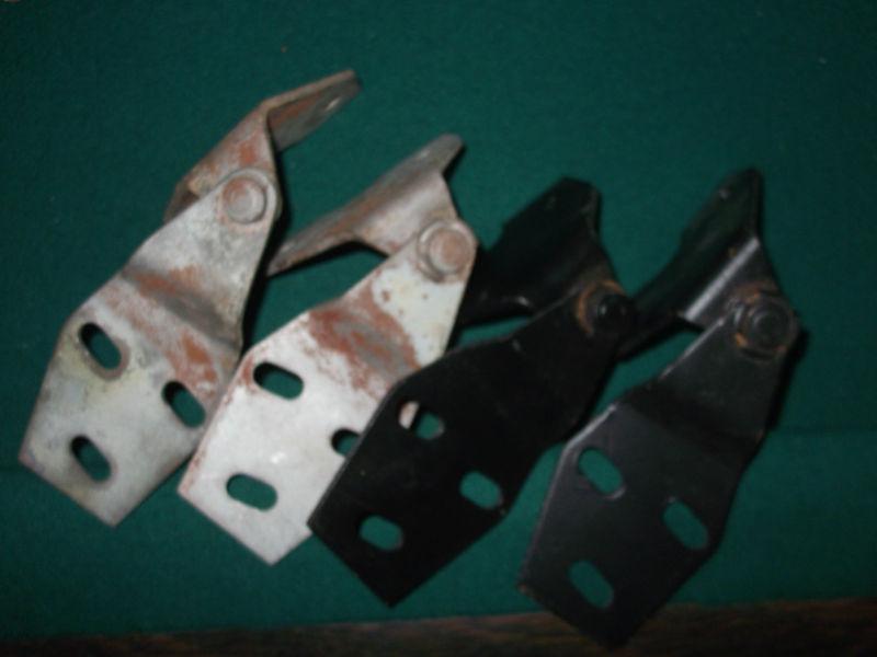 Corvette c1 58-62 nos right and left hood hinges two pairs 59 60 61