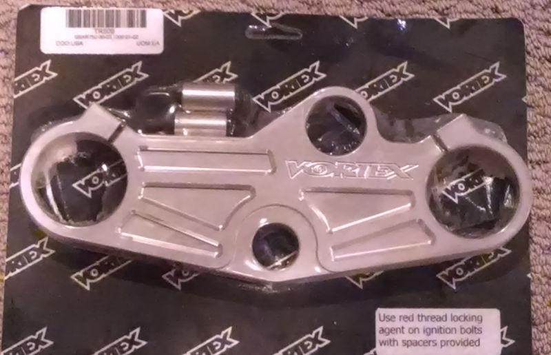 Suzuki gsxr 1000, 01 - 02, 750, 00-03  vortex upper triple tree clamp tr509 new 