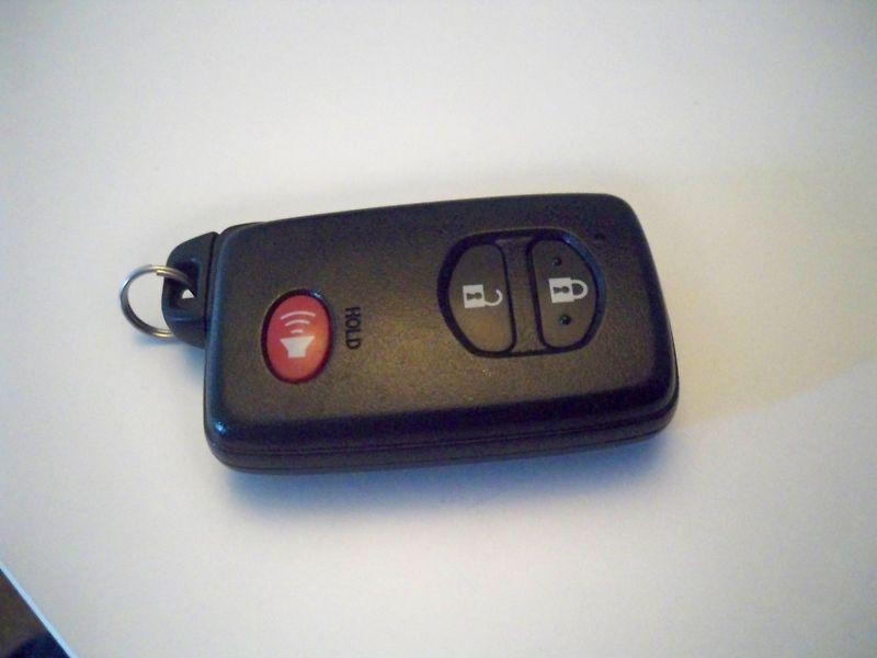 Toyota prius key fob: fcc id: hyq14acx  used - very good condition