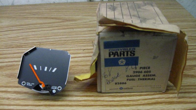 New oem, never installed, in original box chrysler fuel gauge 2906605