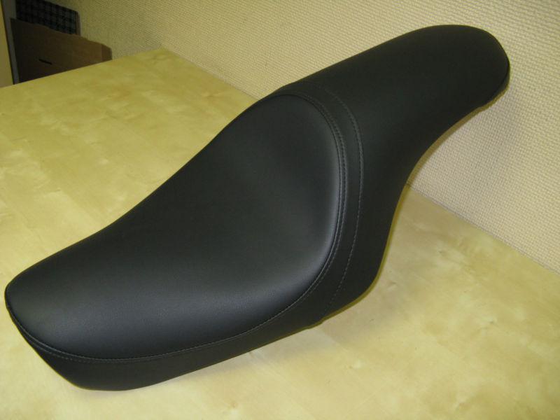 Danny gray harley seat - smooth predator - harley sportster stnd  2004-13