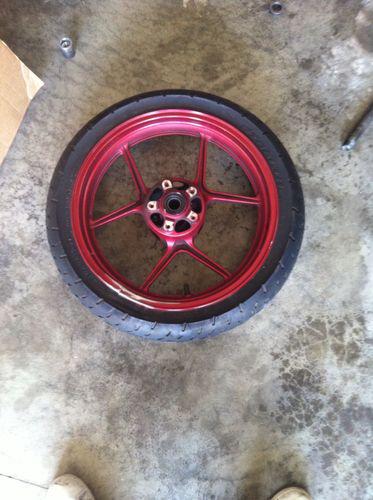 05-06 636 front wheel 