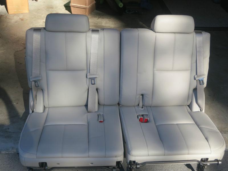 Gm oem 3rd third row seats gray leather escalade yukon tahoe suburban