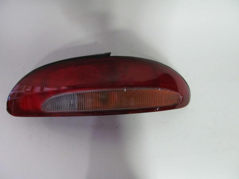 93 94 95 96 mitsubishi mirage oem right tail light nice!