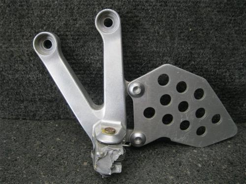 07 honda cbr 600rr 600 rr left driver bracket 26l