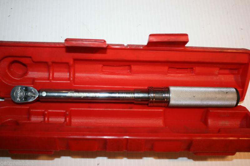 Snap-on tools 3/8" drive adj. click type compact torque wrench ratchet 40-200"lb