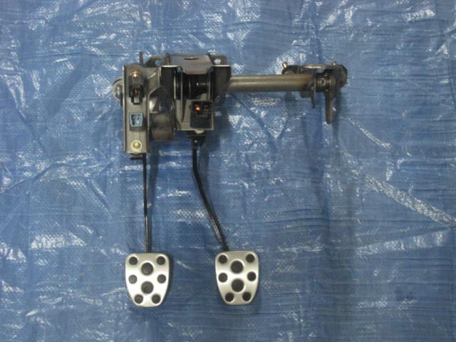 Subaru impreza wrx sti brake and clutch pedal assembly