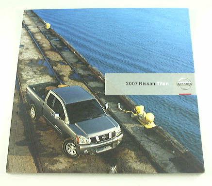 2007 07 nissan titan pickup truck brochure xe se le