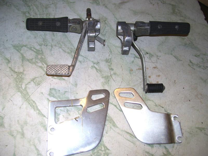 1989 yamaha fzr400 driver's pegs, brackets, & controls (a7)