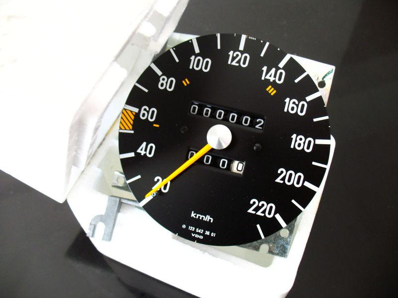 Mercedes benz w123 speedometer  new! 280e 280ce