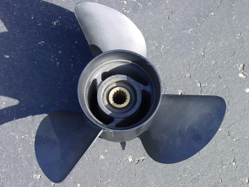 Yamaha outboard propeller 6g5-45949-00-98 prop 13 1/2 x 23-m pitch free shipping