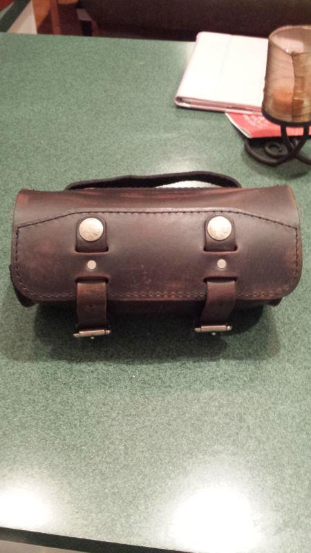 The leatherworks small round tool bag part# 100