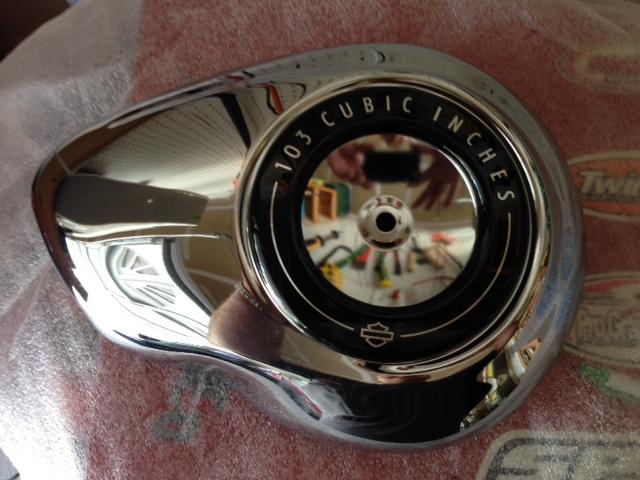 Harley davidson chrome air cleaner cover and parts from dyna wide glide 